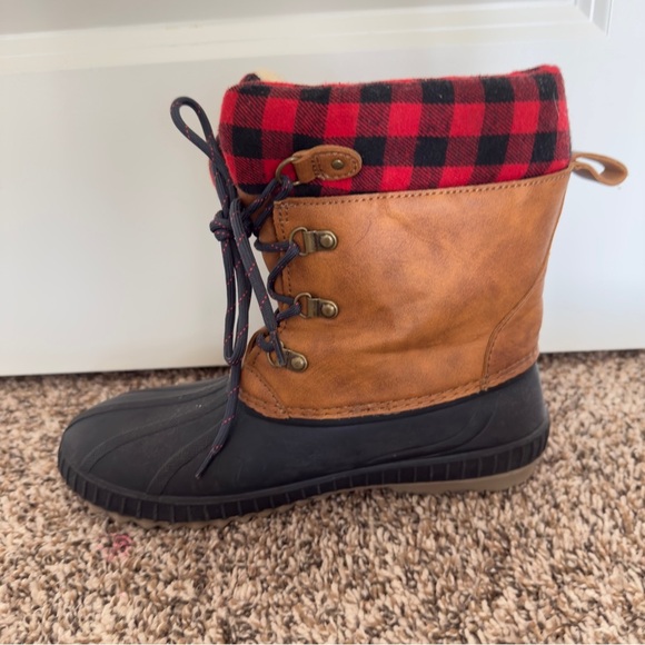 GAP Kids Lined Lace-Up Duck Boots Size 5/6 - Picture 7 of 11